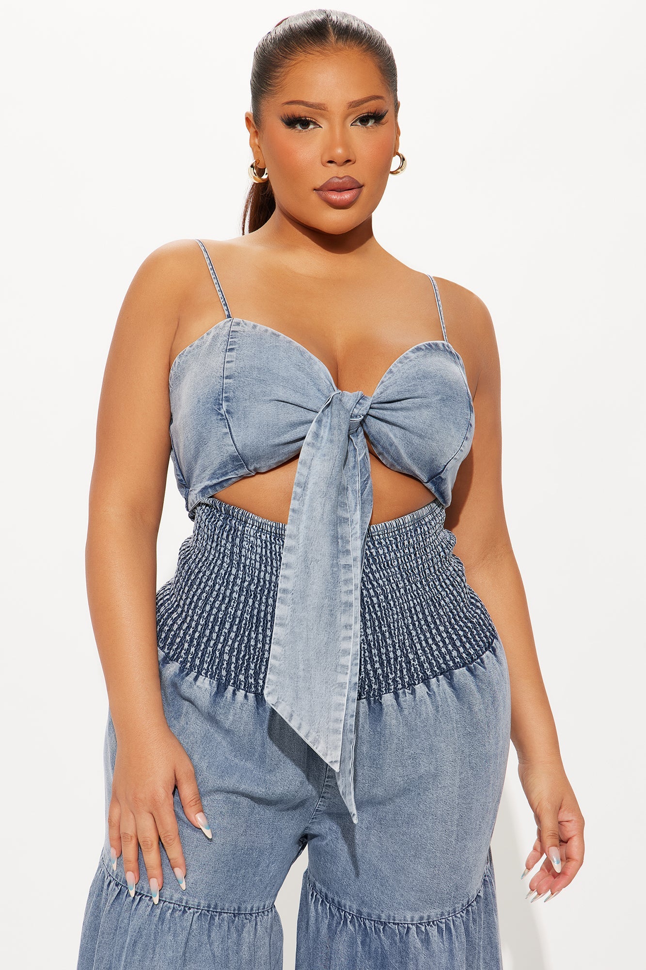 https://cdn.shopify.com/s/files/1/0293/9277/files/05-19-25_S4_29_JR4484_MediumWash_KJ_AC_11-50-43_PLUS_37403_PXF.jpg?v=1747783655