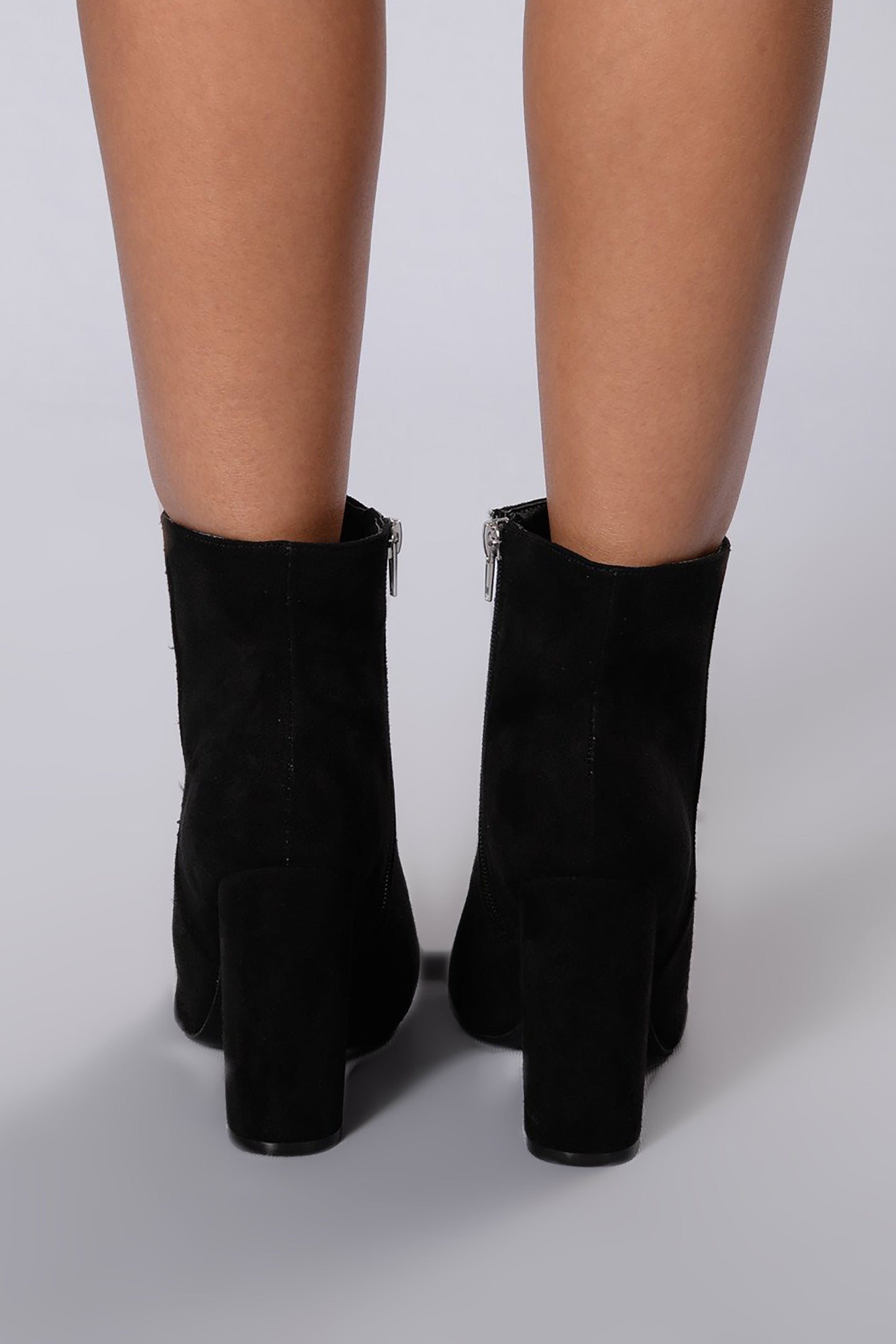 https://cdn.shopify.com/s/files/1/0293/9277/products/Fashion_Nova_04-08-16-039_NT.jpg?v=1571437130