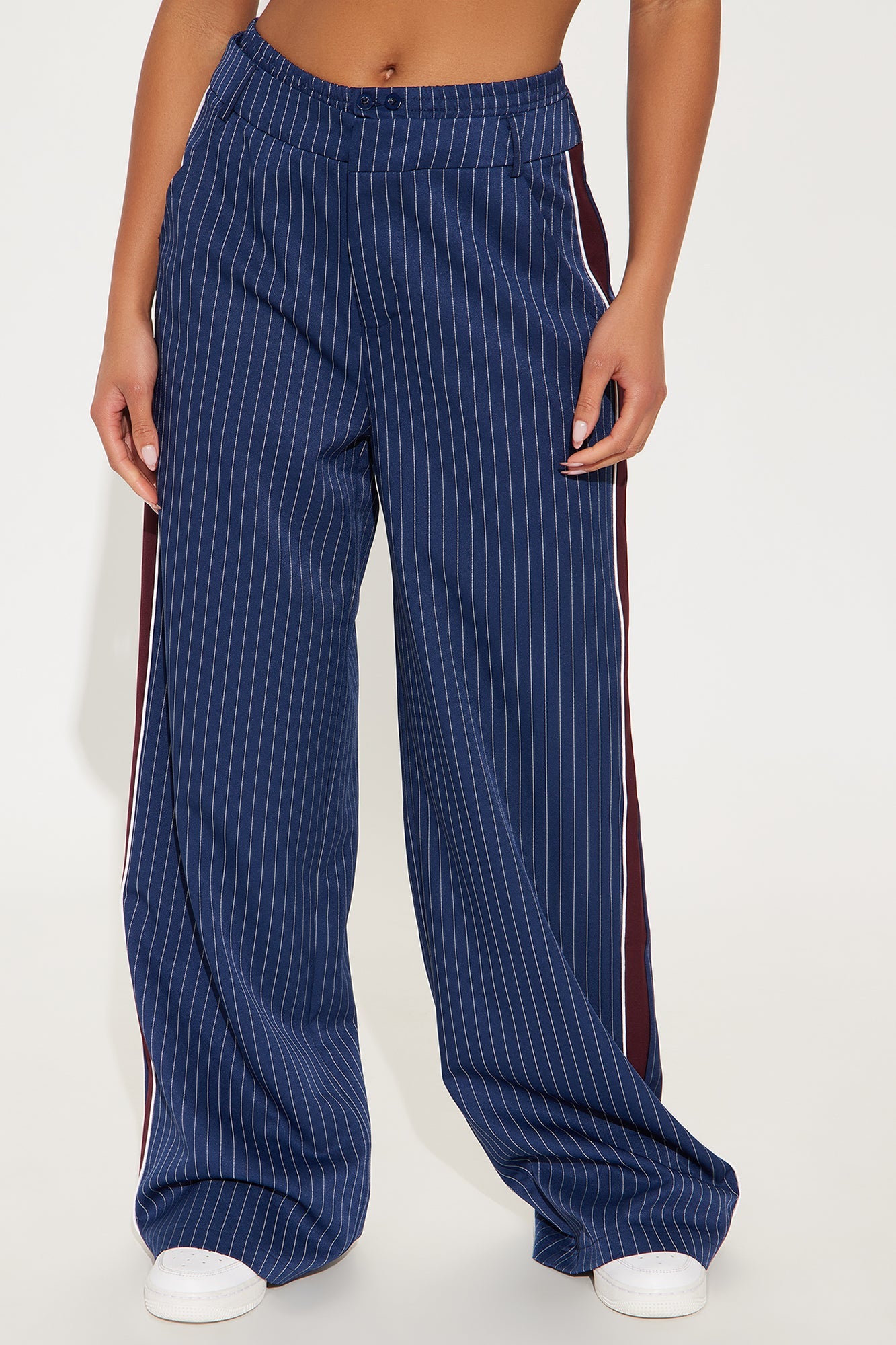 https://cdn.shopify.com/s/files/1/0293/9277/files/12-26-24_S3_48_P2889C_Navycombo_RS_IM_09-30-36_48316_PXF.jpg?v=1735843778